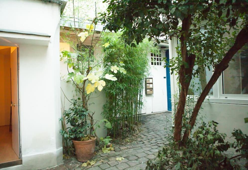 Charming Studio In A Courtyard In Paris Exterior photo